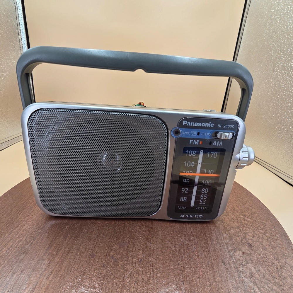 Panasonic RF-2400D Portable AM FM Radio Silver Grey Battery AC Power